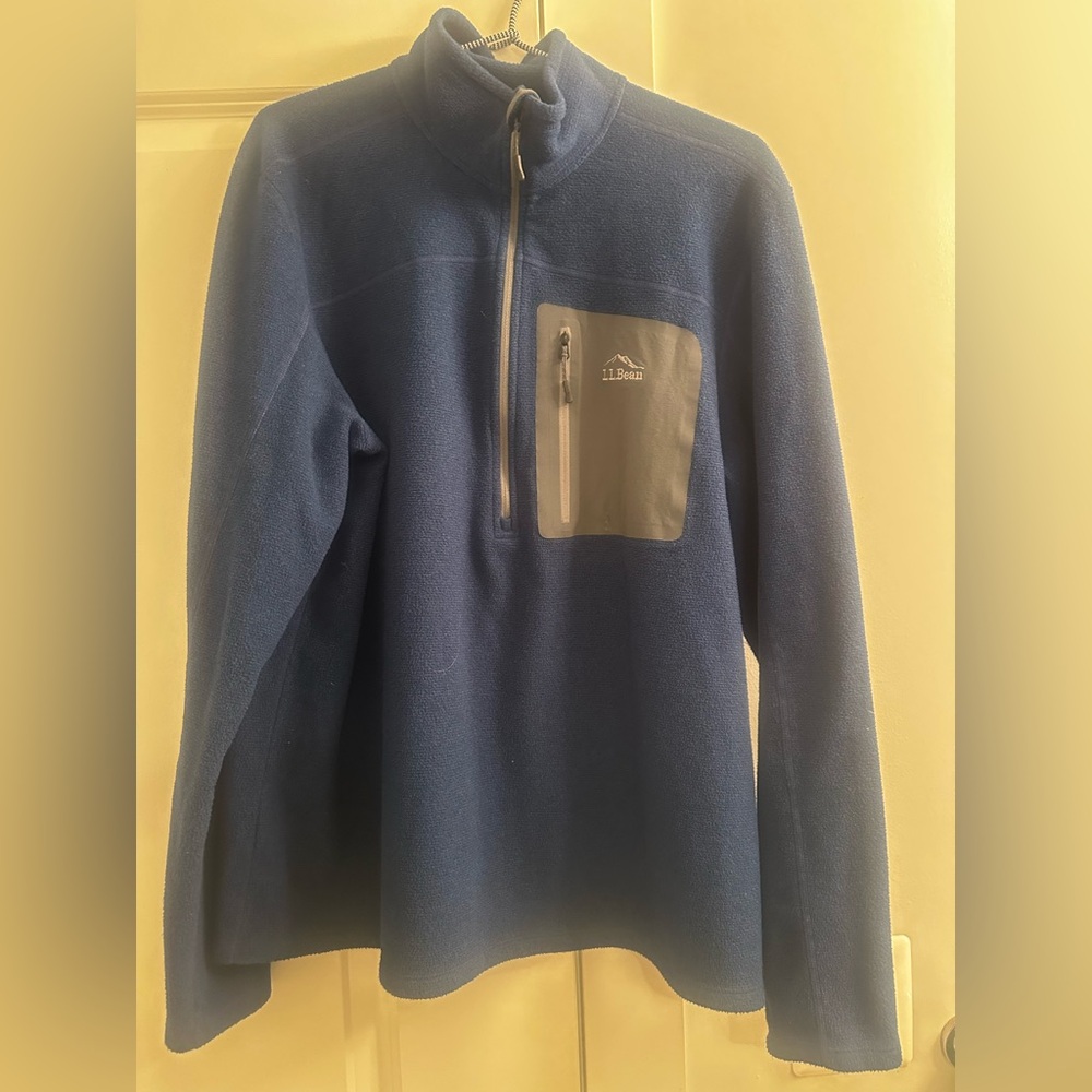 L.L. Bean Navy and Gray Fleece Pullover
